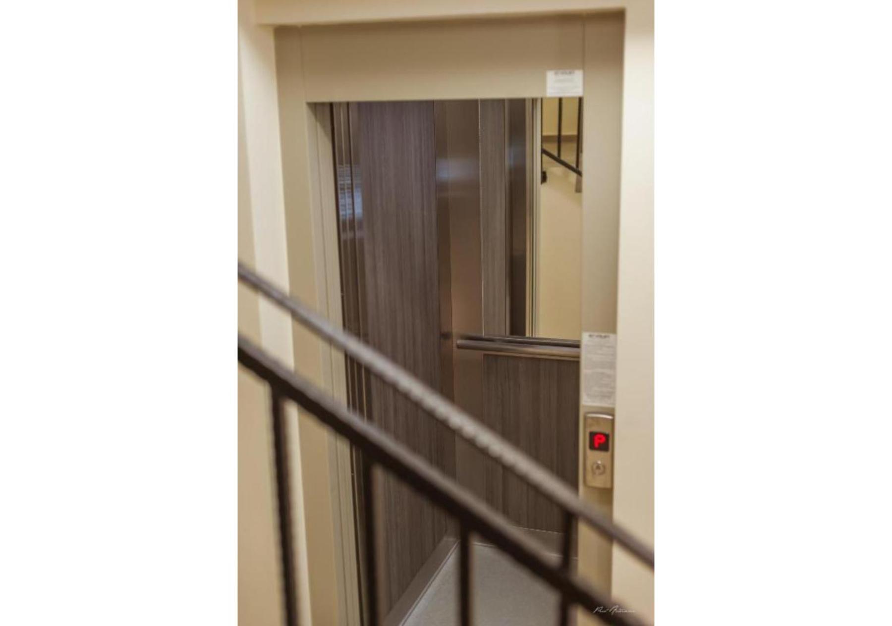 Luxury Apartment Piteşti Exterior foto